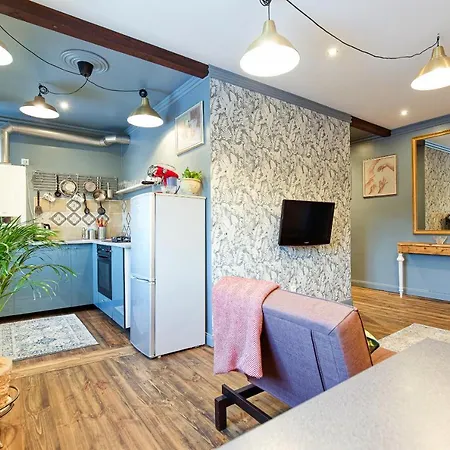 Апартаменты Self Check In Miera Art