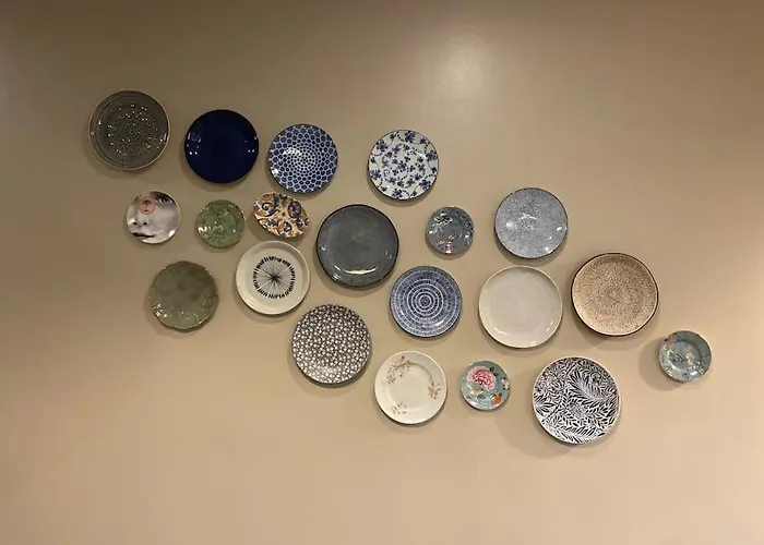 Self Check In Miera Art