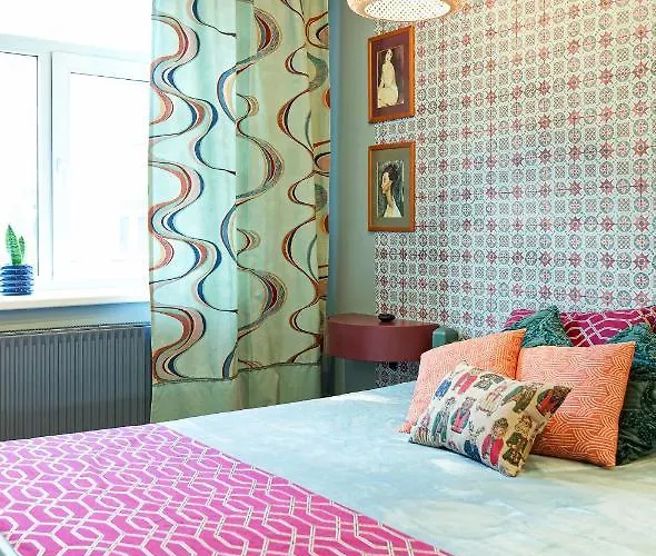 Self Check In Miera Art Apartment