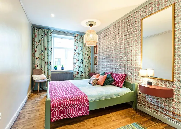 Self Check In Miera Art Apartment